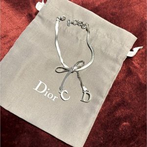 CHRISTIAN DIOR Silver Bow Initial Bracelet